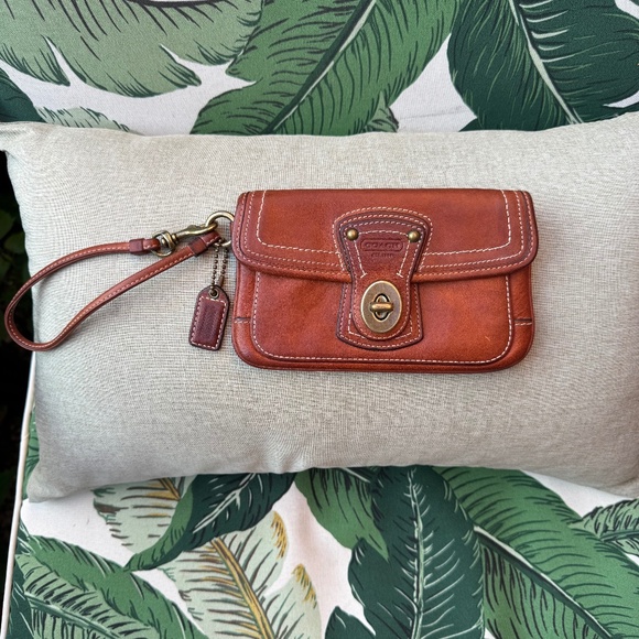 Coach Legacy 65th Anniversary Vachetta Leather Whiskey Wristlet - Picture 1 of 9